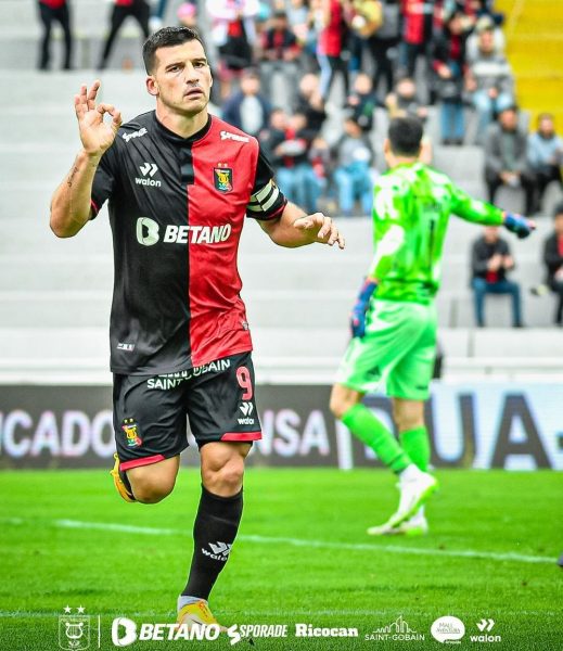 Golazo de Cuesta: Un Momento de Magia en la tardeRojinegra