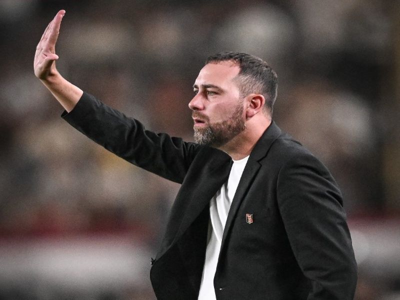 Pablo De Muner ya no continuará como Director Técnico del club