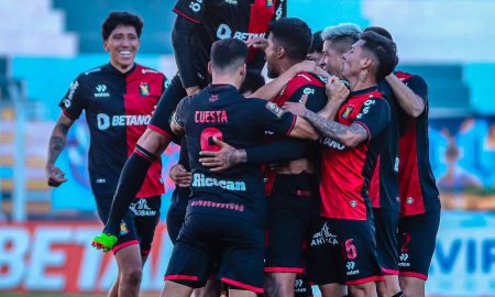 Melgar Domina en el Cierre del Torneo Apertura: Victoria 3-1 sobre Garcilaso Consolidada por una Actuación Estelar
